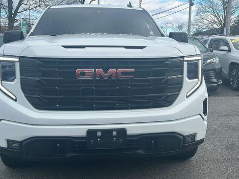Used 2023 GMC Sierra 1500 Elevation w/ X31 Off-Road Package image 2