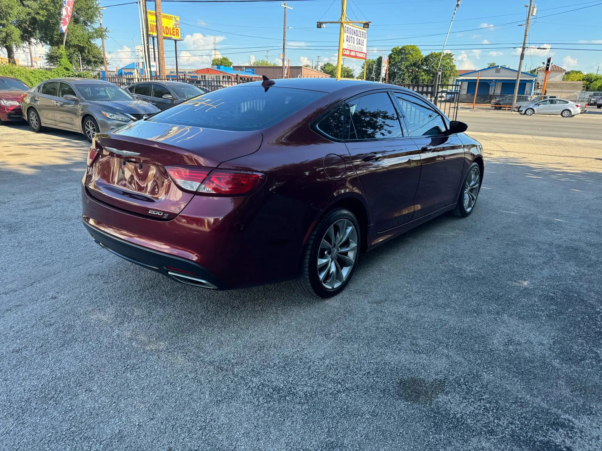 Used 2015 Chrysler 200 S w/ Navigation & Sound Group I FWD image 6