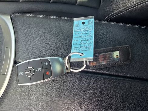 Used 2019 Mercedes-Benz C 300 4MATIC Sedan image 26