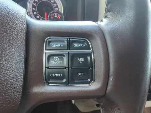 Used 2017 RAM 1500 Big Horn AWD/4WD image 32