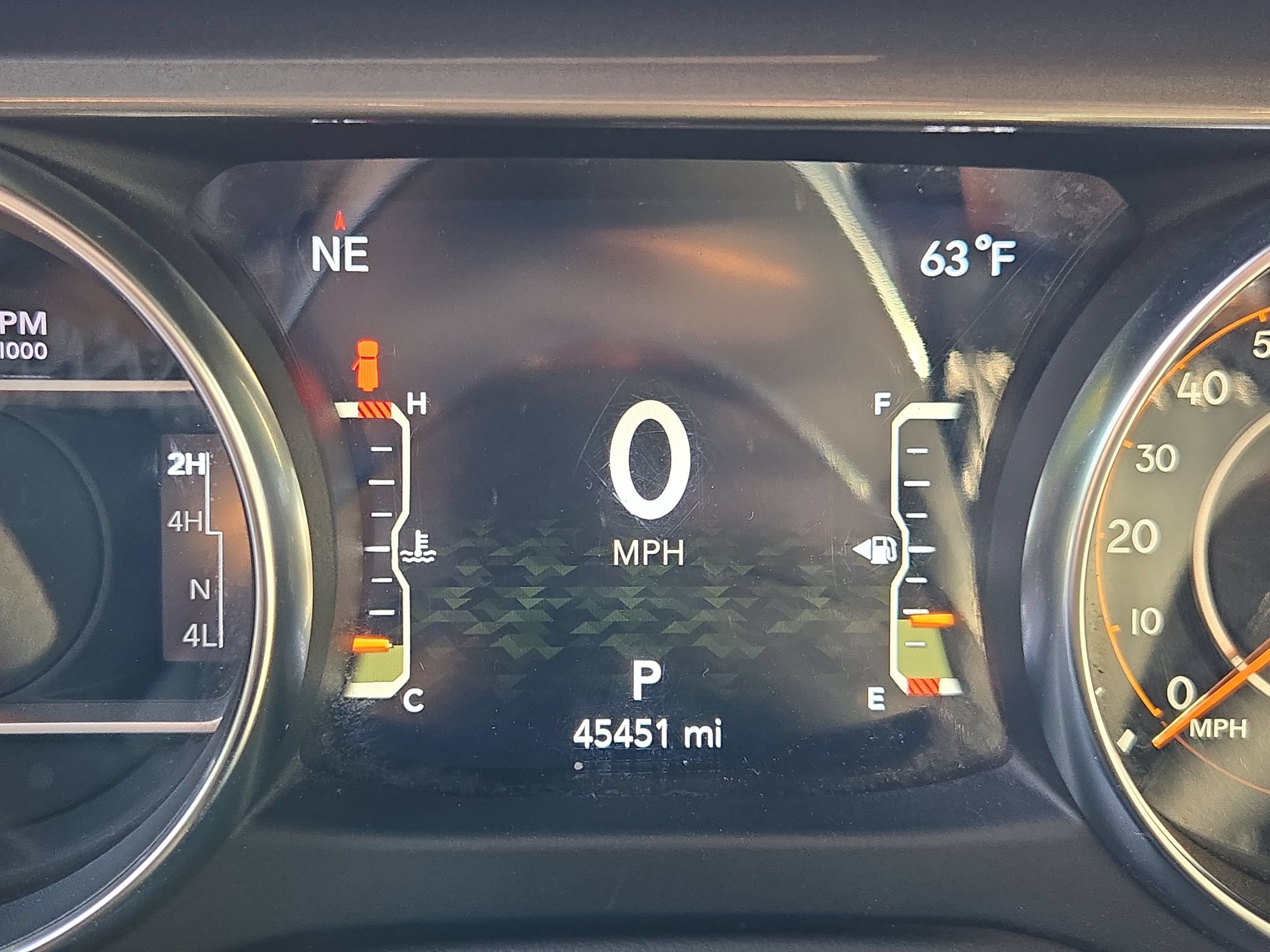 Used 2023 Jeep Wrangler Unlimited Sahara w/ Cold Weather Group AWD/4WD image 29