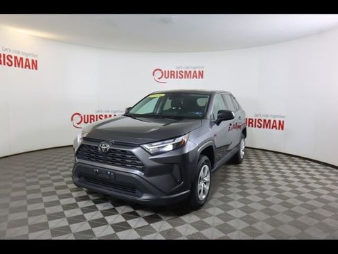 Used 2024 Toyota RAV4 LE image 2