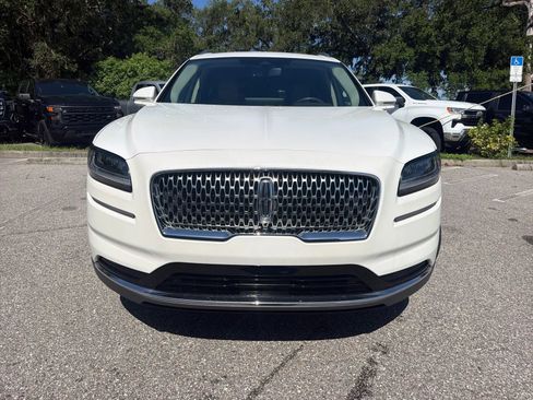 Used 2023 Lincoln Nautilus FWD w/ Premium Package image 4