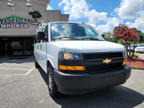 Used 2023 Chevrolet Express 3500 LS image 6
