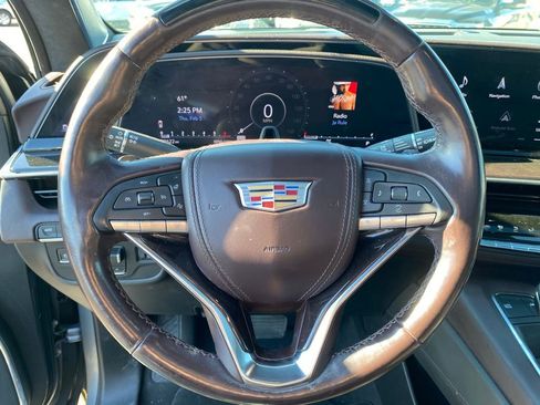 Used 2021 Cadillac Escalade ESV Sport Platinum image 16