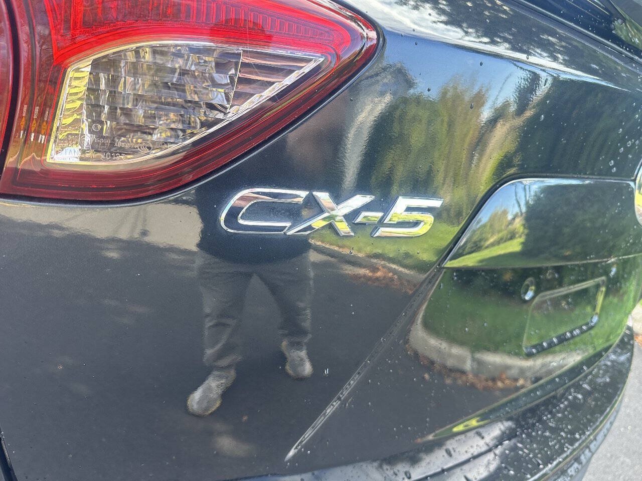 Used 2013 MAZDA CX-5 Touring w/ Bose & Moonroof Pkg FWD image 8