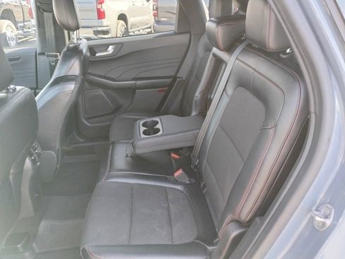 Used 2023 Ford Escape ST-Line image 16