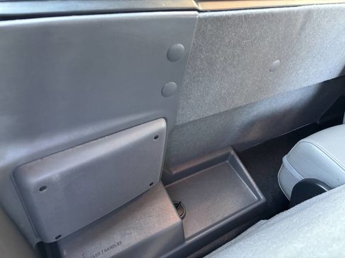 Used 2011 Ford Ranger XL image 15