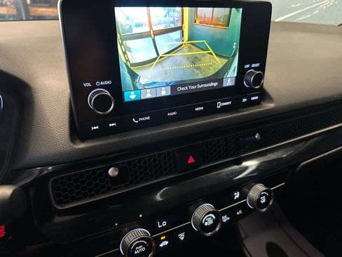 Used 2025 Honda Civic Sport image 14