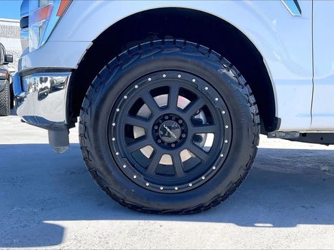 Used 2022 Ford F150 XLT w/ Equipment Group 301A Mid AWD/4WD image 8