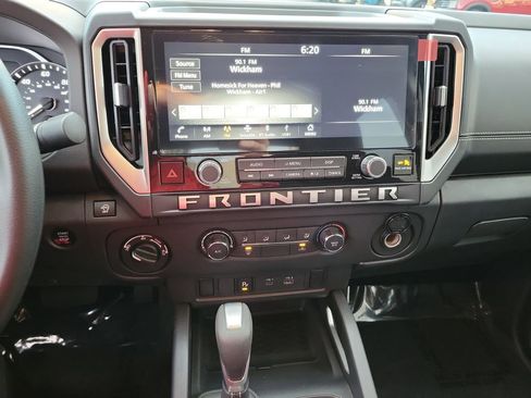 New 2026 Nissan Frontier SV w/ Tow Package AWD/4WD image 9