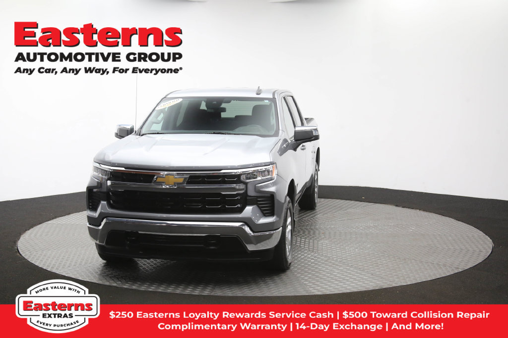 Used 2023 Chevrolet Silverado 1500 LT AWD/4WD image 56