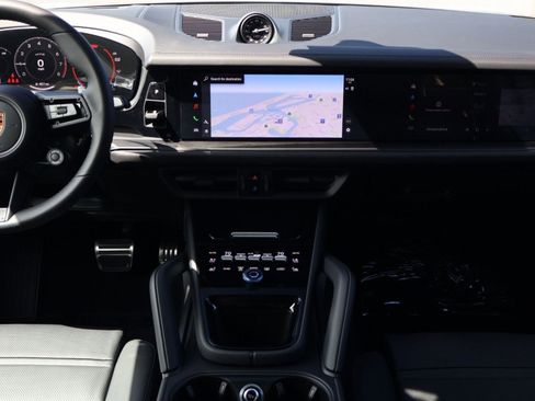 New 2026 Porsche Cayenne GTS AWD/4WD image 20