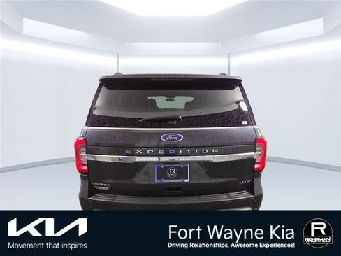 Used 2022 Ford Expedition Max Limited AWD/4WD image 8