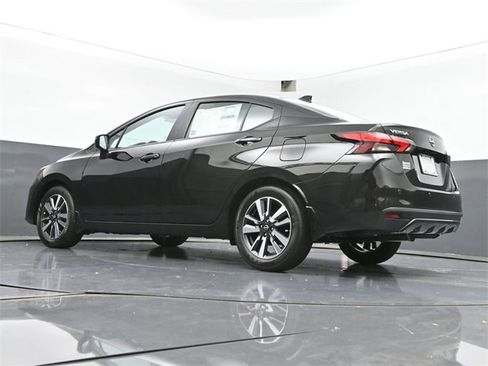 New 2025 Nissan Versa SV w/ Trunk Package image 40