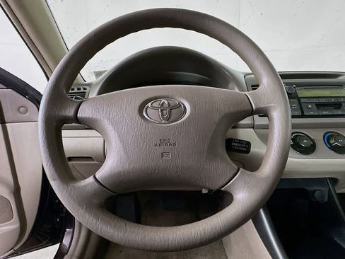 Used 2003 Toyota Camry LE image 15