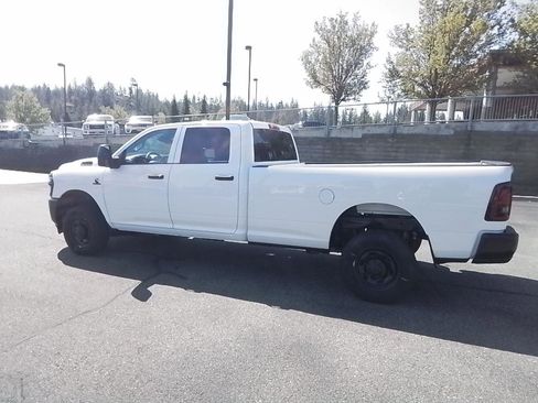 New 2025 RAM 2500 Tradesman image 4