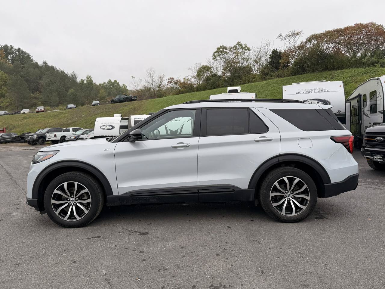 Used 2026 Ford Explorer ST-Line AWD/4WD image 8