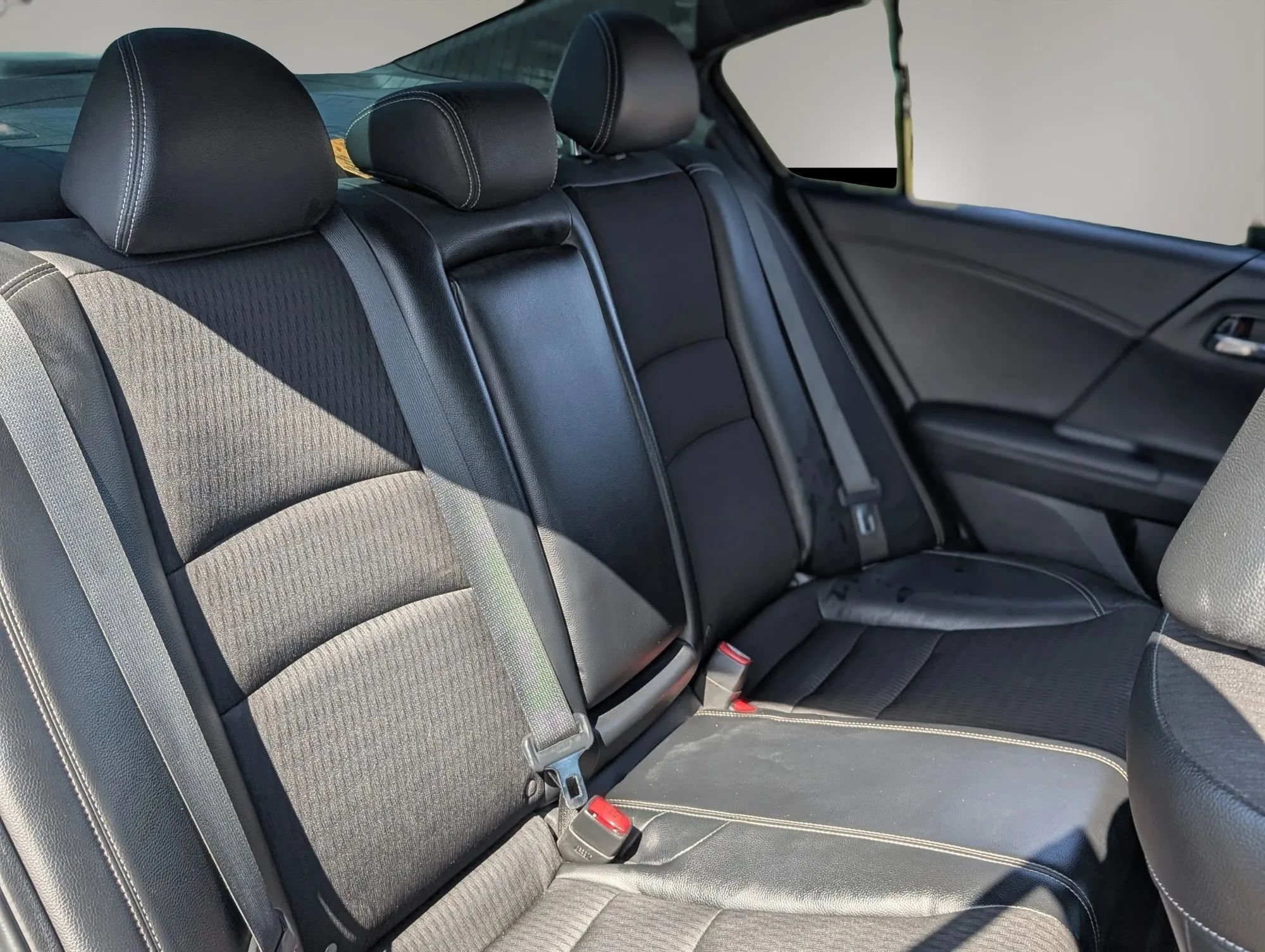 Used 2016 Honda Accord Sport image 21