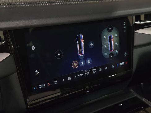 New 2025 Lincoln Navigator Reserve w/ Jet Appearance Package AWD/4WD image 35