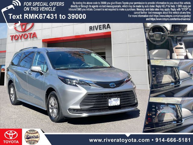 Certified 2024 Toyota Sienna LE AWD/4WD image 1
