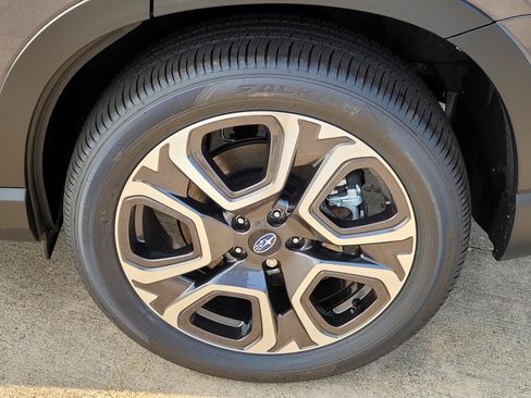 New 2026 Subaru Ascent Limited AWD/4WD image 22