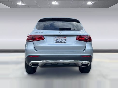 Used 2021 Mercedes-Benz GLC 300 4MATIC image 4