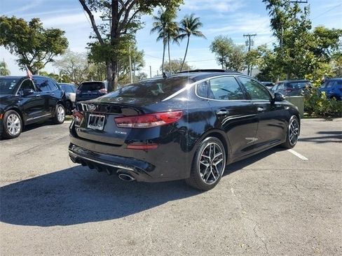 Used 2019 Kia Optima SX image 4