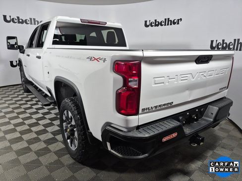 Used 2021 Chevrolet Silverado 2500 Custom w/ Custom Value Package image 5