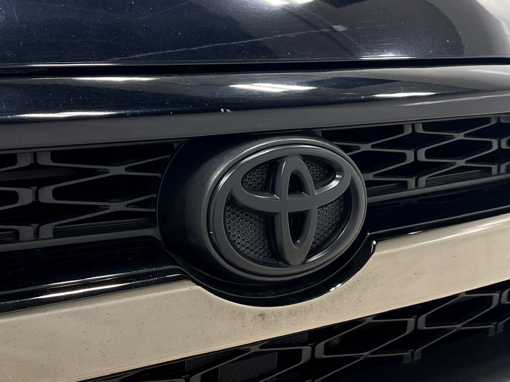 Used 2019 Toyota 4Runner Limited AWD/4WD image 41