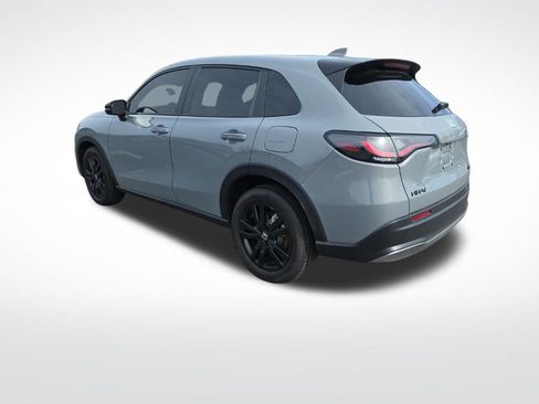 Certified 2026 Honda HR-V Sport image 5