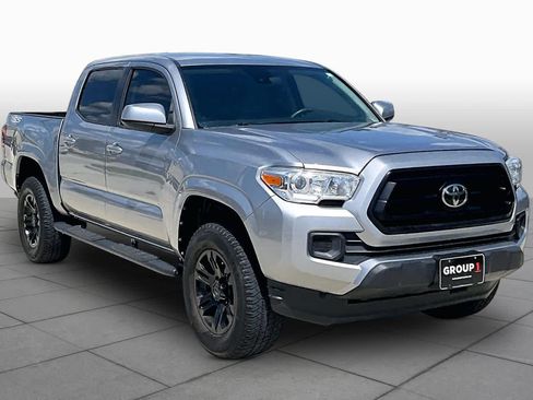 Used 2020 Toyota Tacoma SR w/ SR Convenience Package RWD image 3