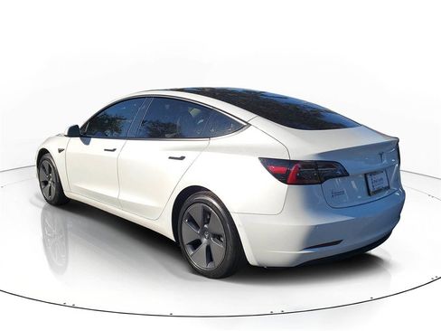 Used 2022 Tesla Model 3 Long Range image 4