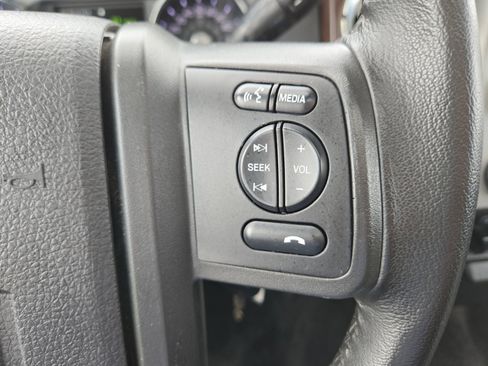 Used 2015 Ford F250 Lariat w/ Lariat Ultimate Package AWD/4WD image 15