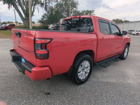 Used 2023 Nissan Frontier SV w/ SV Convenience Package image 5
