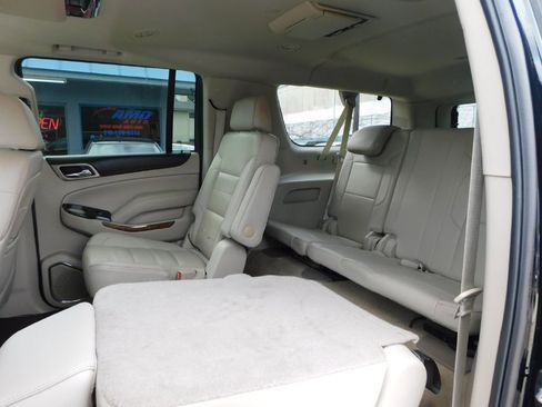 Used 2015 GMC Yukon XL Denali w/ Touring Package image 28