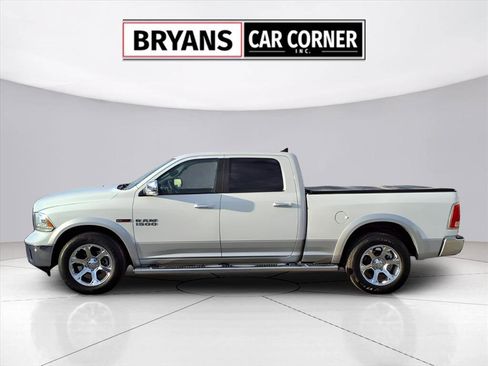 Used 2014 RAM 1500 Laramie w/ Convenience Group image 20
