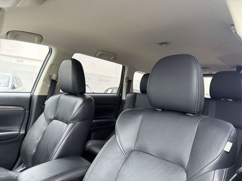 Used 2020 Mitsubishi Outlander SEL FWD image 30