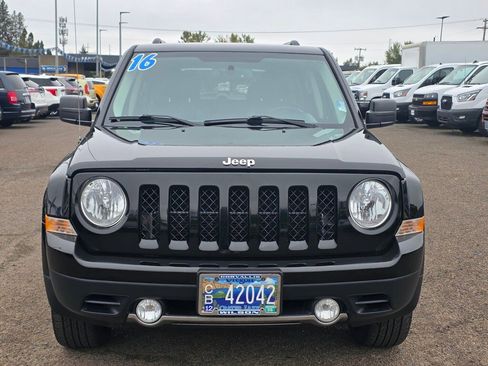 Used 2016 Jeep Patriot Sport image 3