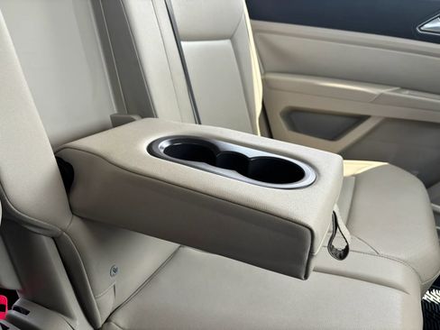 Used 2019 Volkswagen Atlas SE FWD image 61