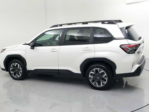 Used 2026 Subaru Forester Premium AWD/4WD image 7