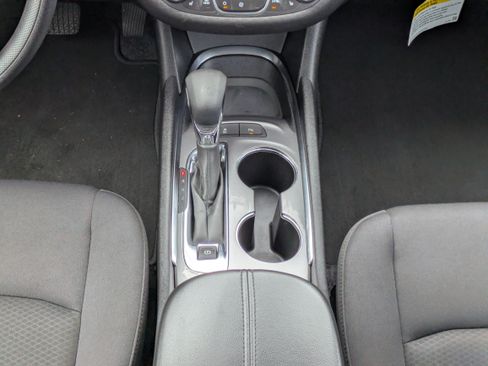 Used 2025 Chevrolet Malibu LT FWD image 6