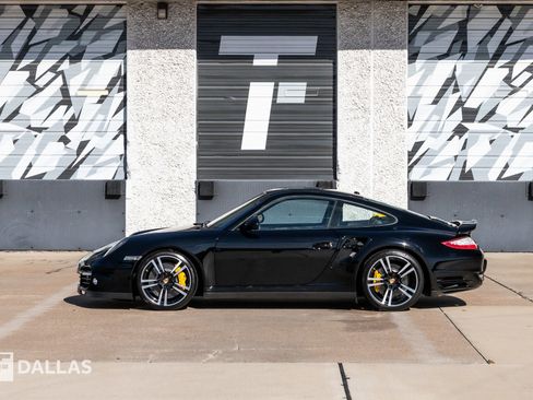 Used 2012 Porsche 911 Turbo S image 6