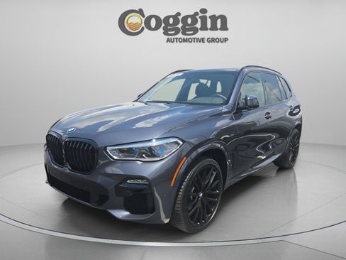 Used 2021 BMW X5 sDrive40i w/ M Sport Package RWD image 1