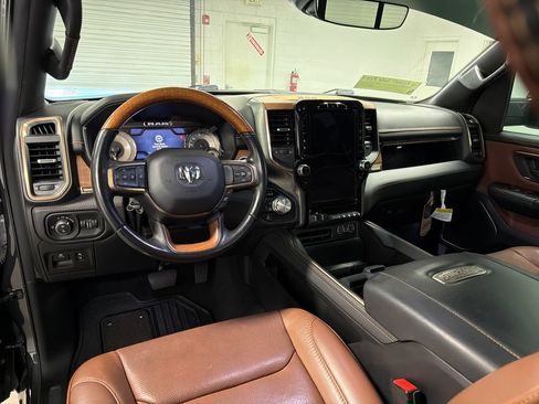 Used 2021 RAM 1500 Limited w/ Body Color Bumper Group AWD/4WD image 29