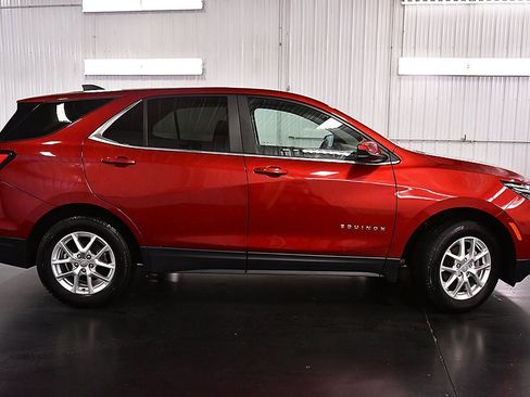 Used 2023 Chevrolet Equinox LT image 8