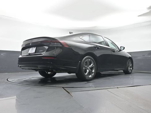 Used 2023 Honda Accord EX-L image 31
