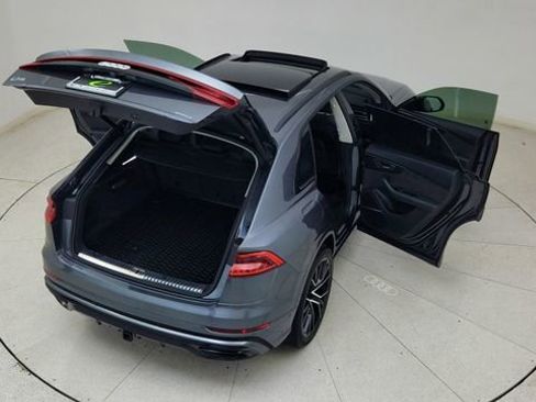 Used 2020 Audi Q8 Prestige w/ Prestige Package image 87