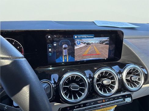 Certified 2026 Mercedes-Benz GLA 250 4MATIC image 15