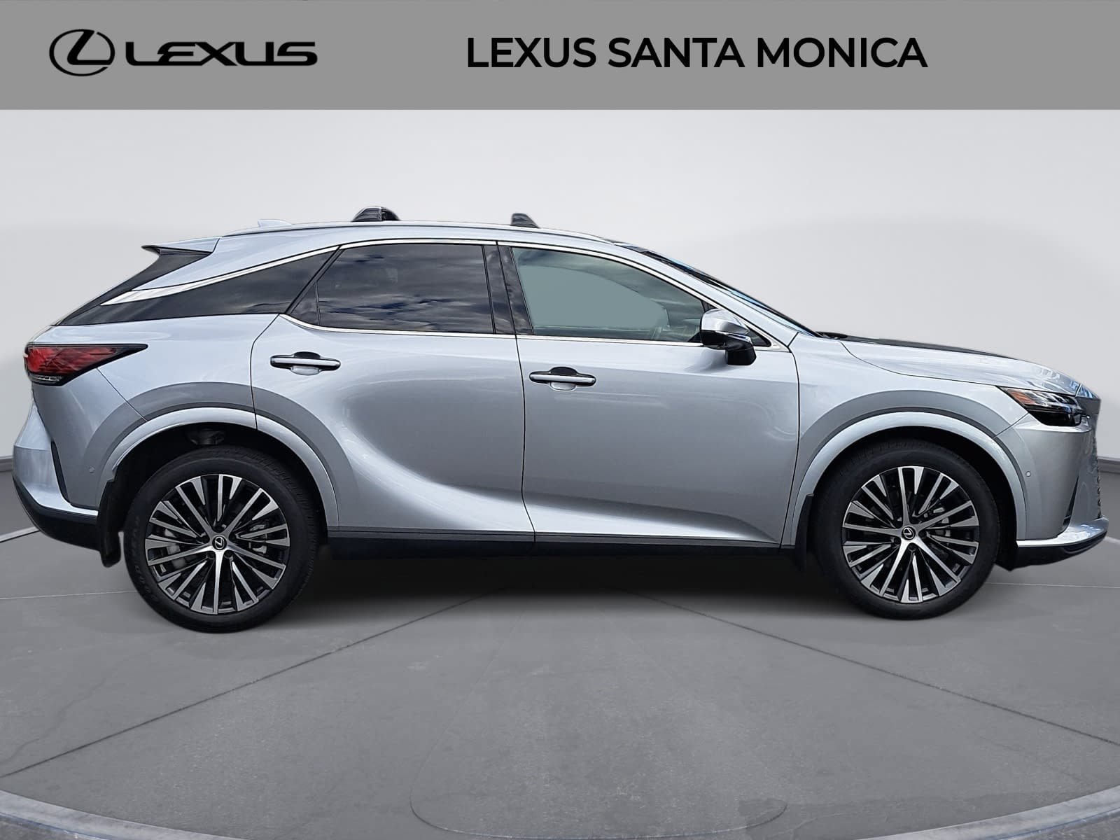 Used 2024 Lexus RX 350 Premium Plus w/ Convenience Package FWD image 4
